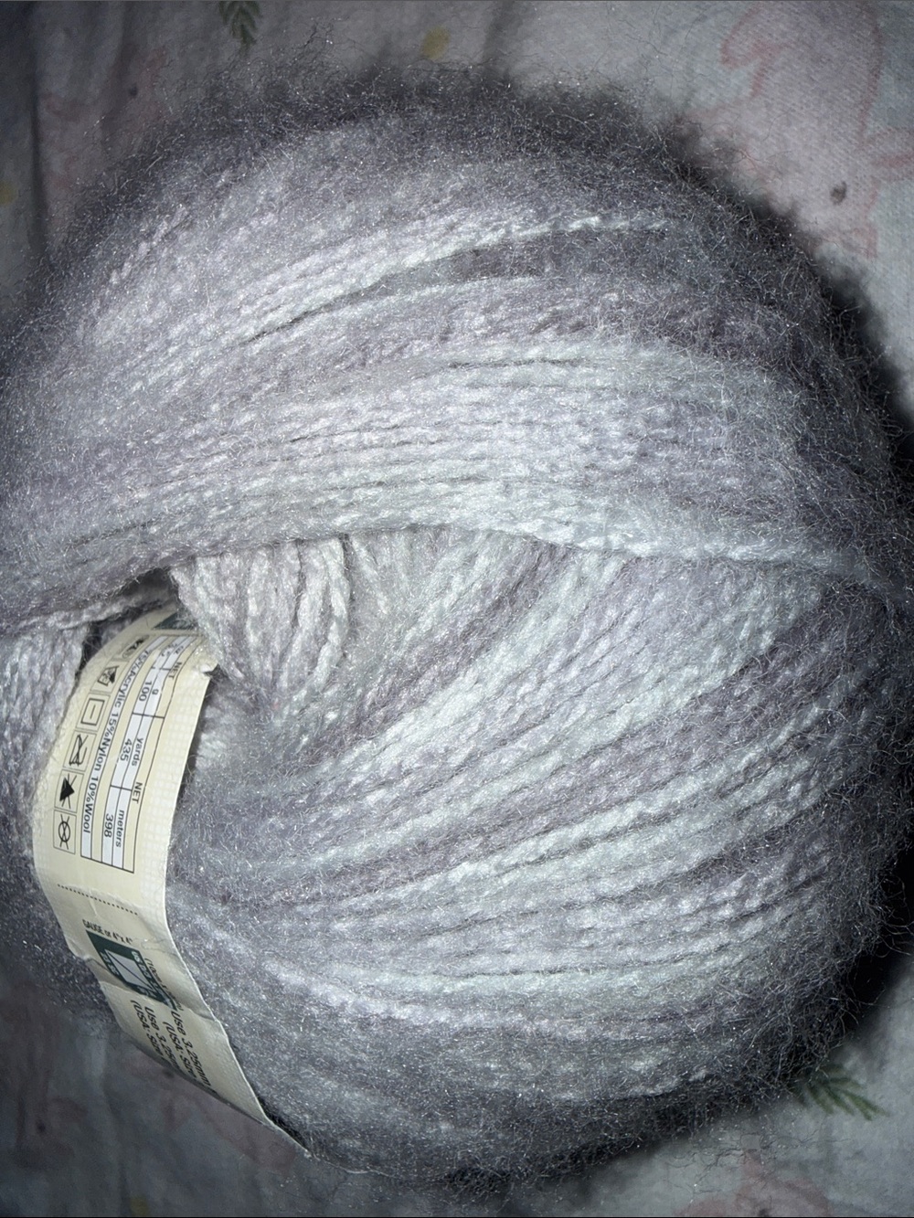 Awesome Ombre Yarn in color Lilac